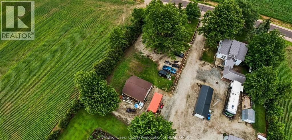 9755 Gracey Side Road, Comber, Ontario N0P 1J0 - Photo 32 - 26016240