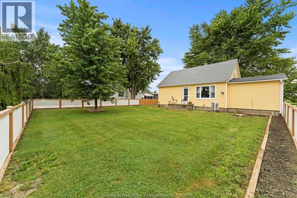 9755 Gracey Side Road, Comber, Ontario N0P 1J0 - Photo 4 - 26016240