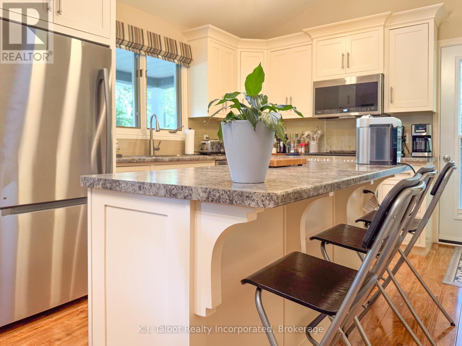 6 David Street E, Bluewater, Ontario  N0M 1G0 - Photo 15 - X13531442