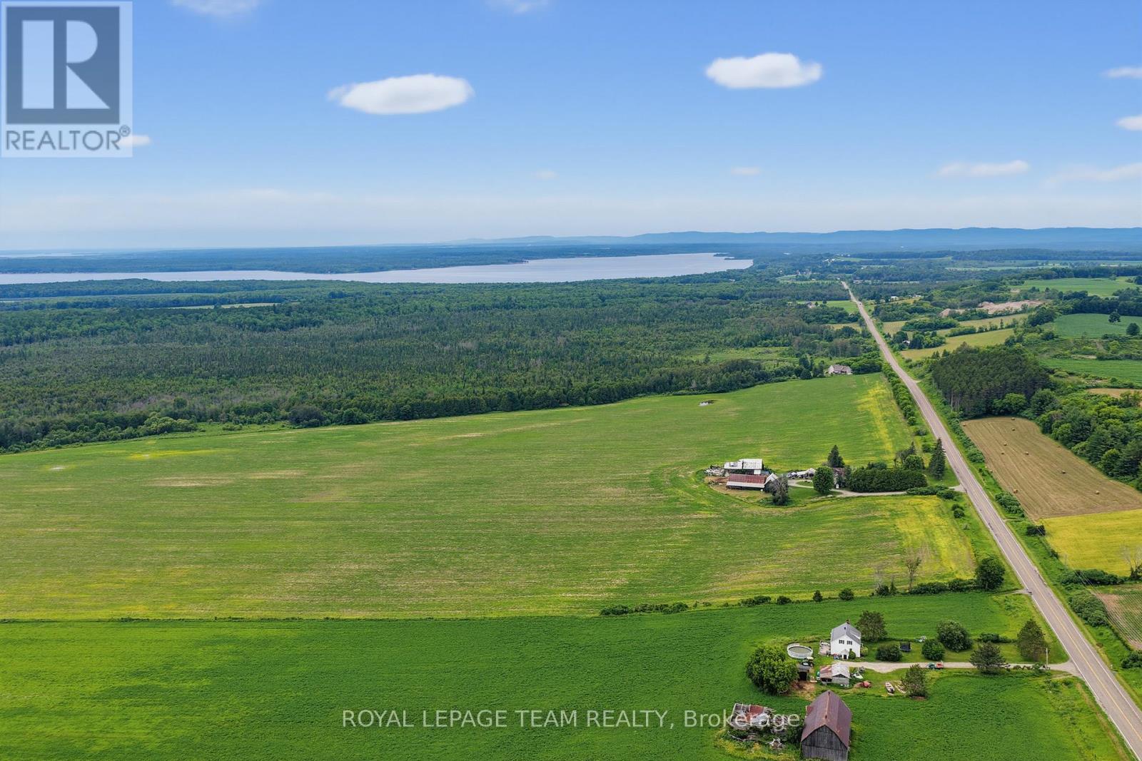 000 Lookout Road, Whitewater Region, Ontario  K0J 2L0 - Photo 2 - X13107138