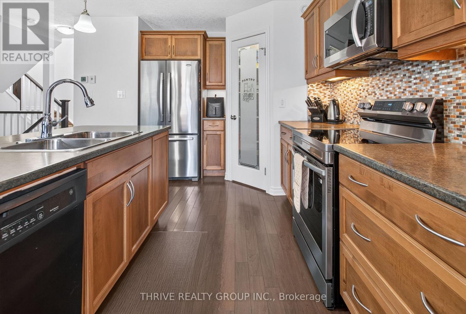 66 Peach Tree Boulevard, St. Thomas, Ontario  N5R 0C1 - Photo 12 - X13531852
