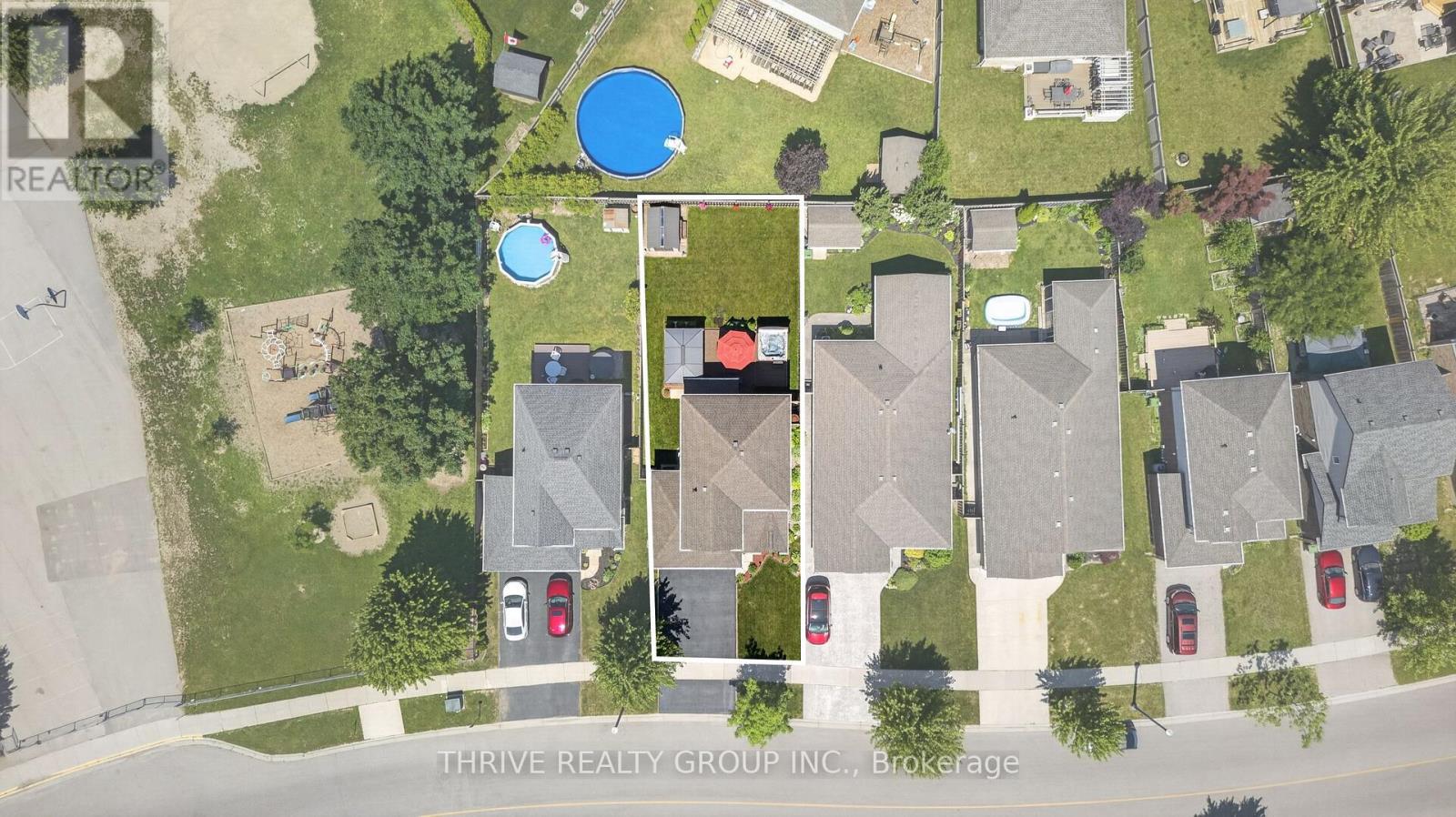 66 Peach Tree Boulevard, St. Thomas, Ontario  N5R 0C1 - Photo 2 - X13531852