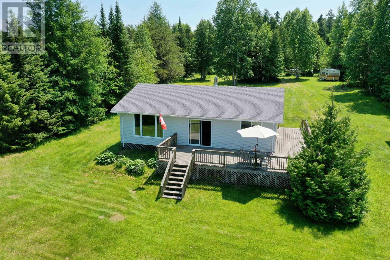 14 Starnes Lake, Thunder Bay, Ontario  P7A 0A6 - Photo 13 - TB2601790
