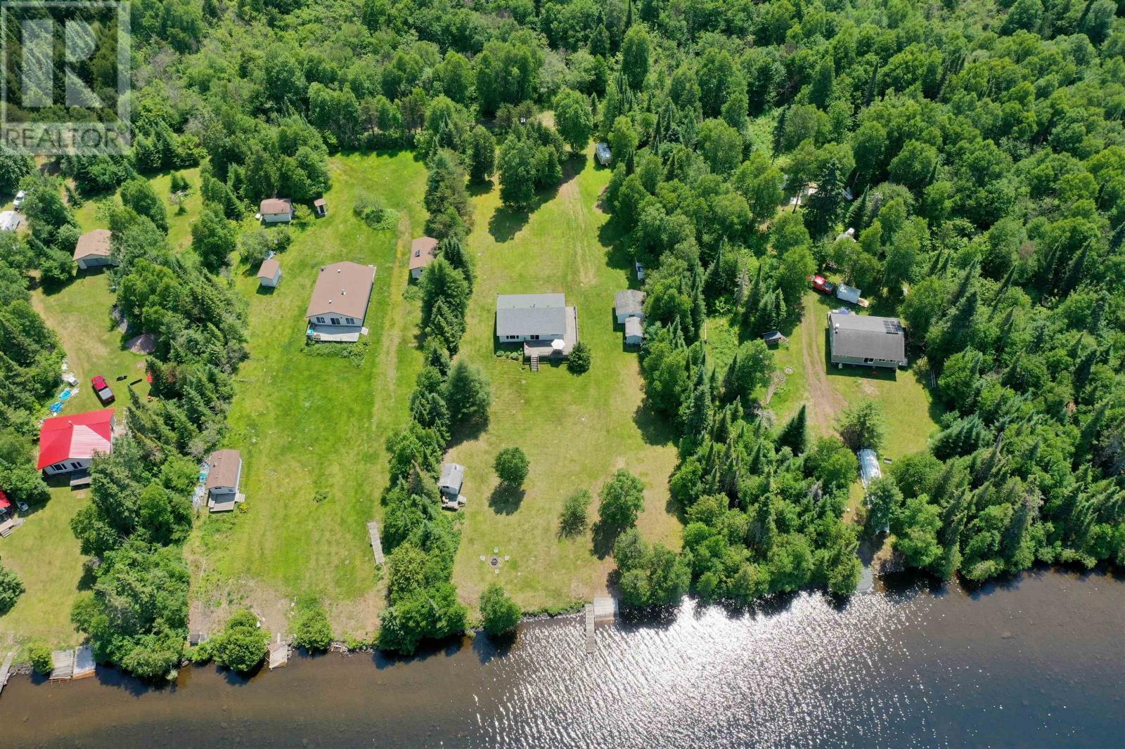 14 Starnes Lake, Thunder Bay, Ontario  P7A 0A6 - Photo 4 - TB2601790