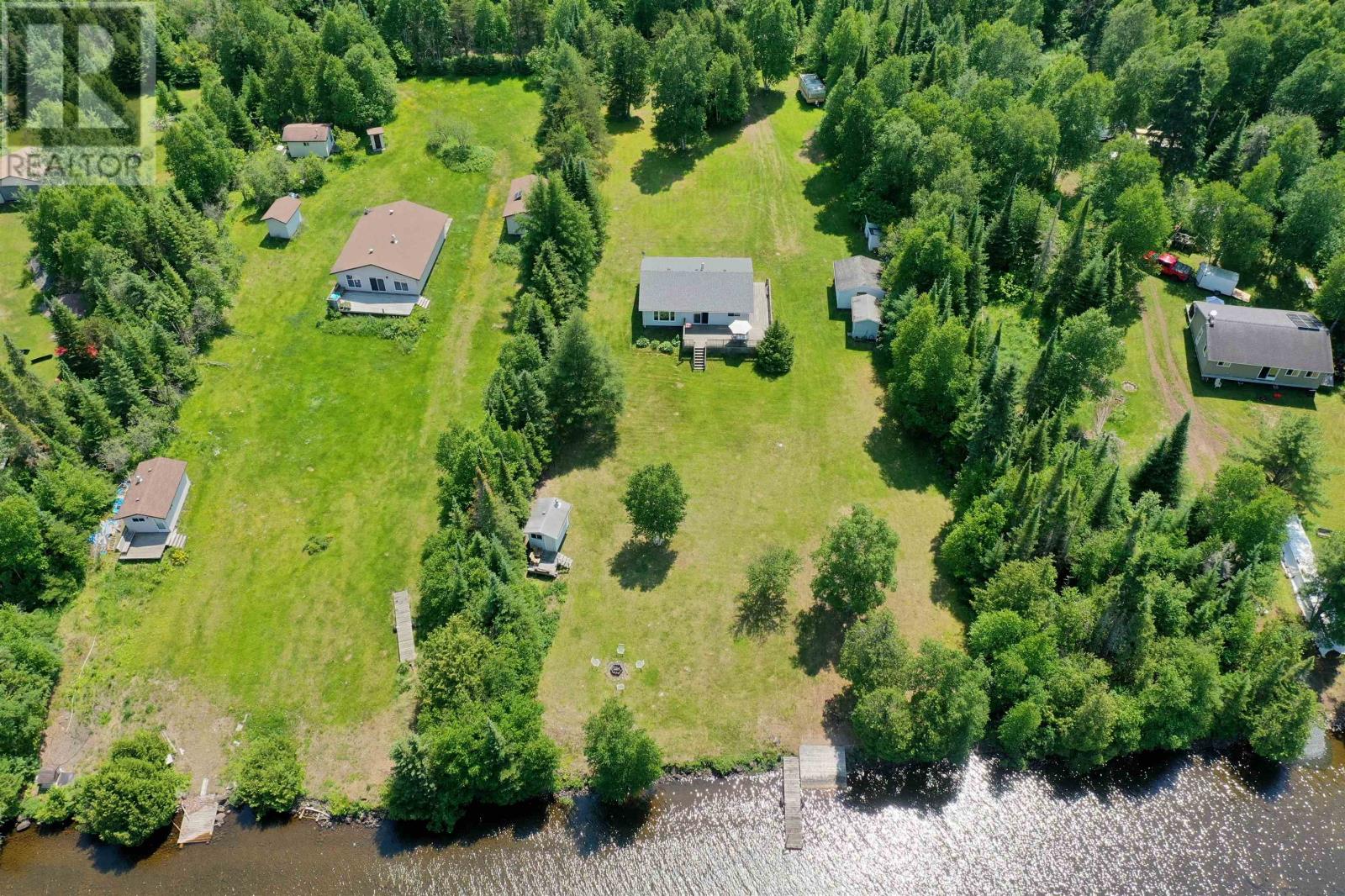 14 Starnes Lake, Thunder Bay, Ontario  P7A 0A6 - Photo 3 - TB2601790