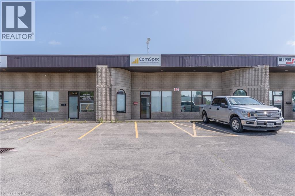 27 Copernicus Boulevard Unit# 4, Brantford, Ontario  N3P 1N4 - Photo 2 - 40843837