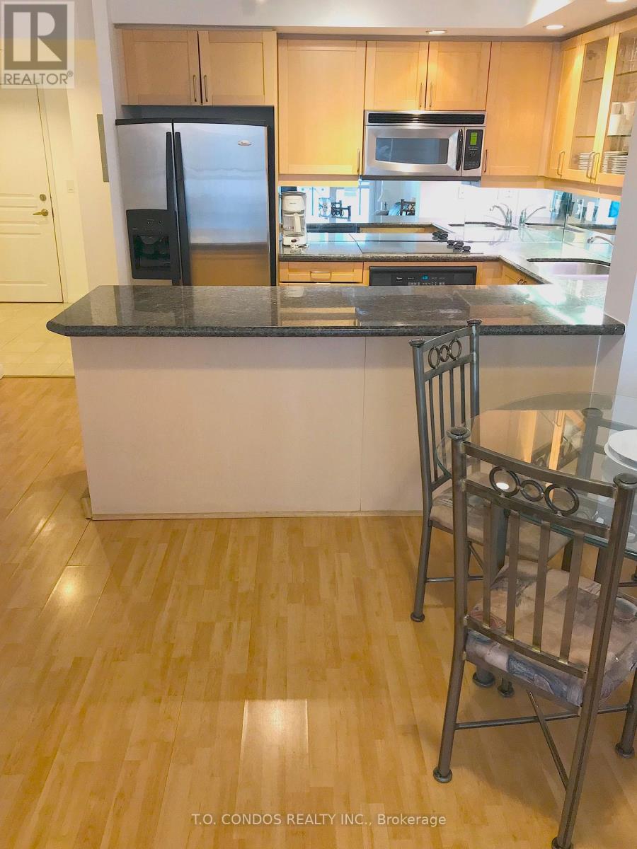 610 - 140 Simcoe Street, Toronto, Ontario  M5H 4E9 - Photo 10 - C13527080
