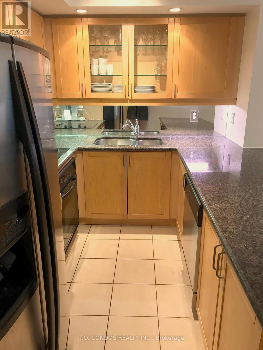 610 - 140 Simcoe Street, Toronto, Ontario  M5H 4E9 - Photo 7 - C13527080