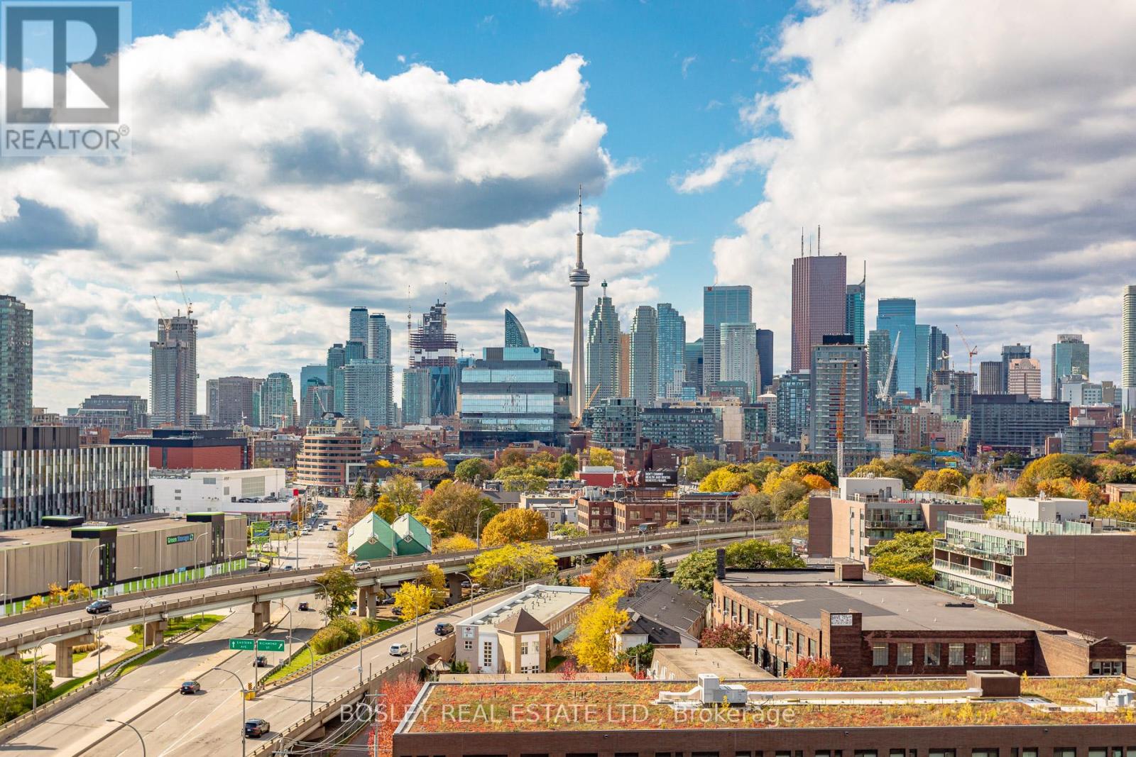 1209 - 32 TROLLEY CRESCENT, Toronto, Ontario