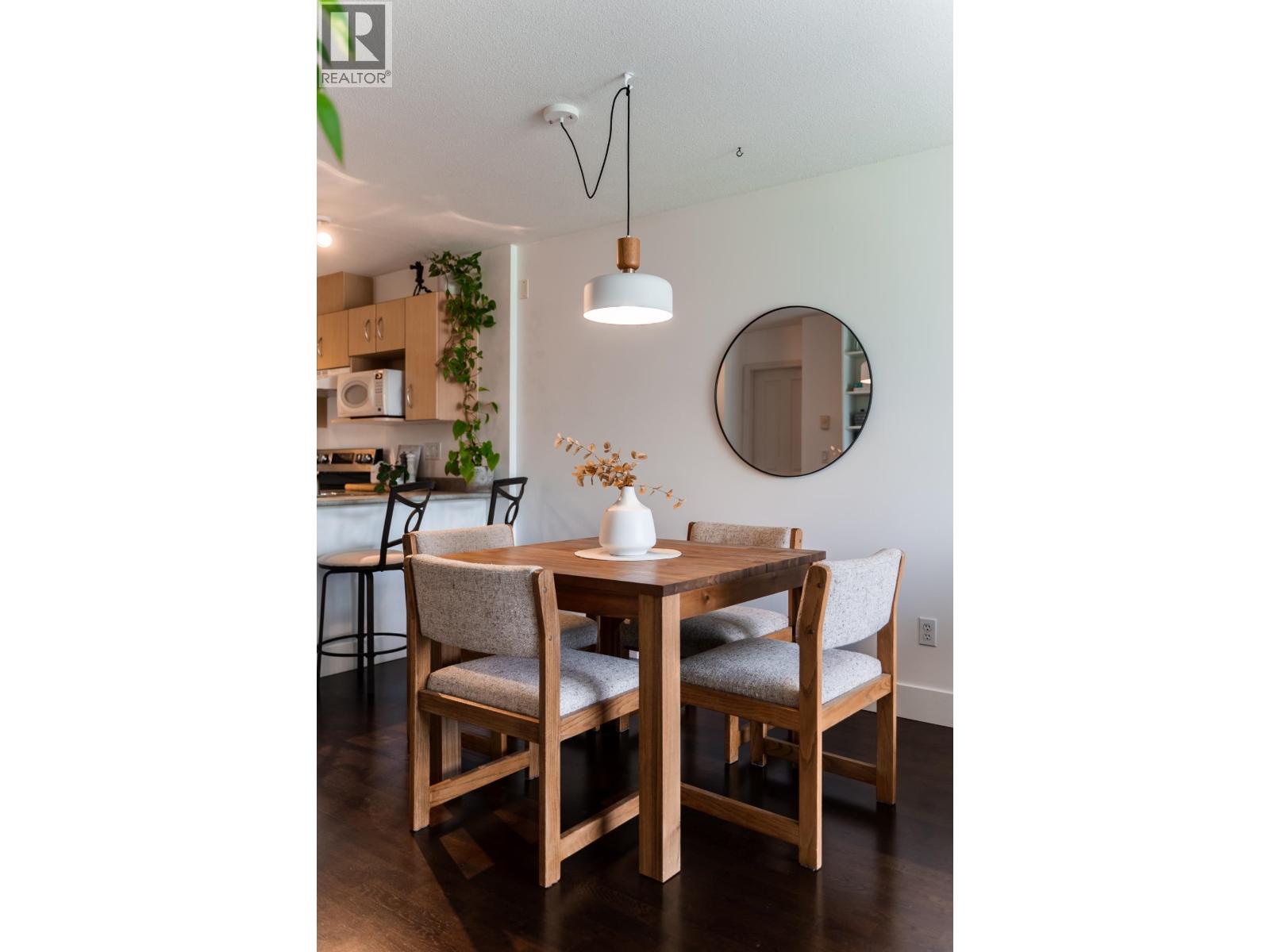 323 332 Lonsdale Avenue, North Vancouver, British Columbia V7M 3M5 - Photo 10 - R3143389