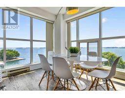 807 - 99 HARBOUR SQUARE, Toronto, Ontario