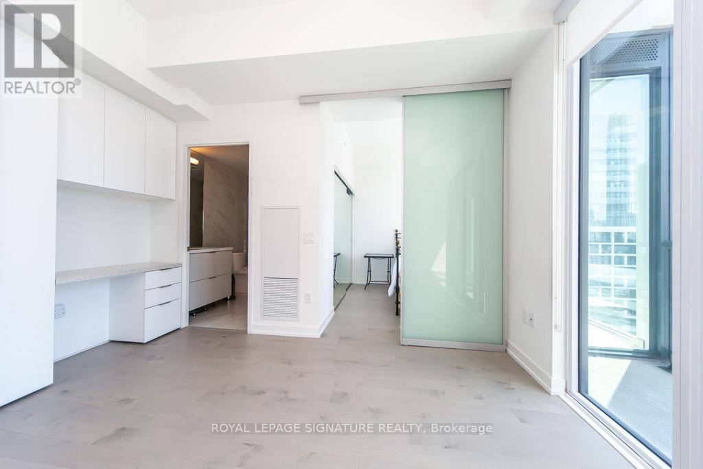 1019 - 158 Front Street E, Toronto, Ontario  M5A 0K9 - Photo 23 - C13531704