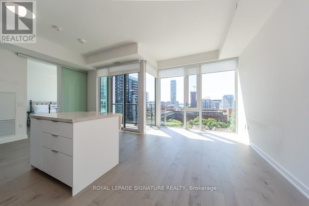1019 - 158 Front Street E, Toronto, Ontario  M5A 0K9 - Photo 6 - C13531704