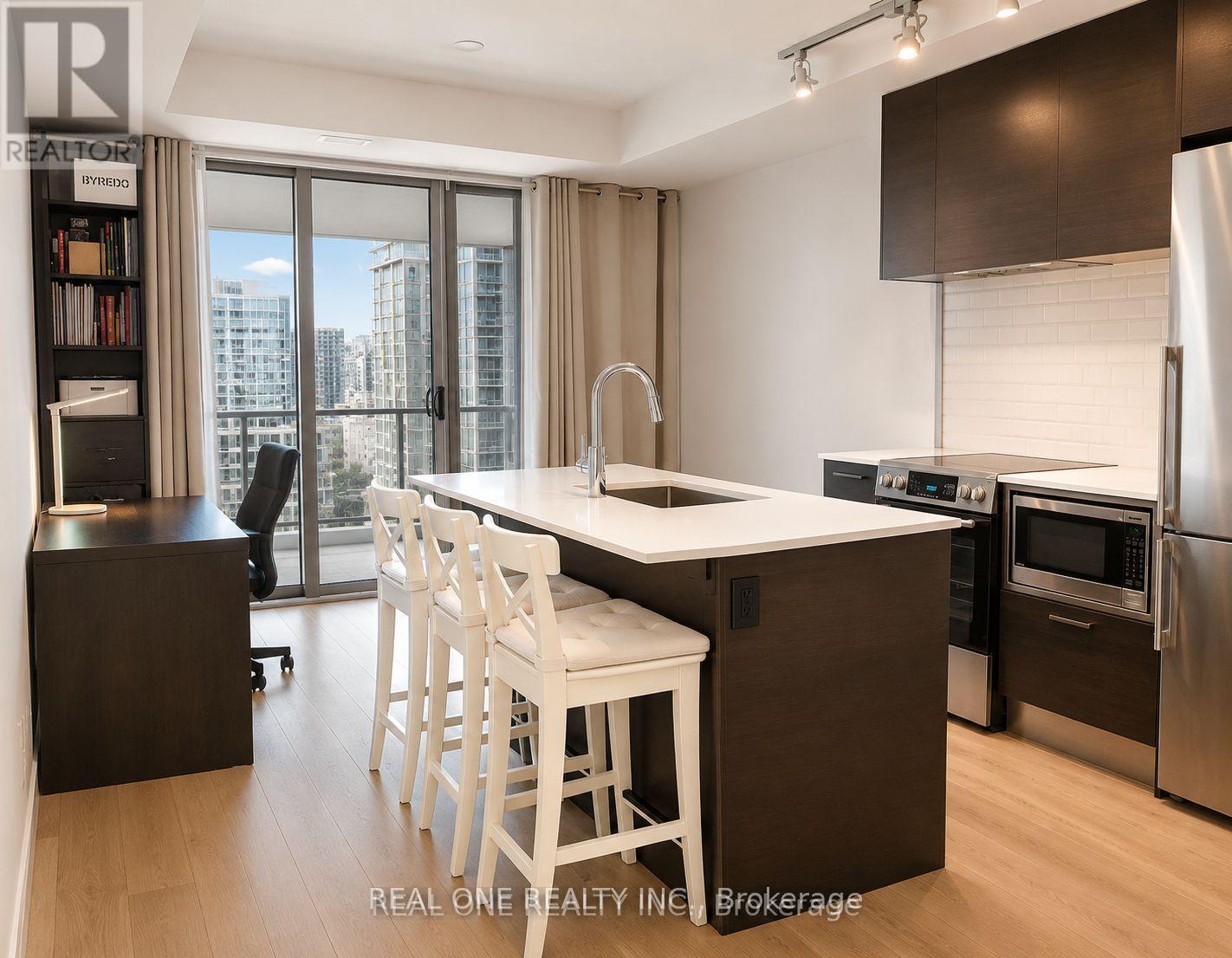 515 - 57 St. Joseph Street, Toronto, Ontario  M5S 0C5 - Photo 3 - C13531744