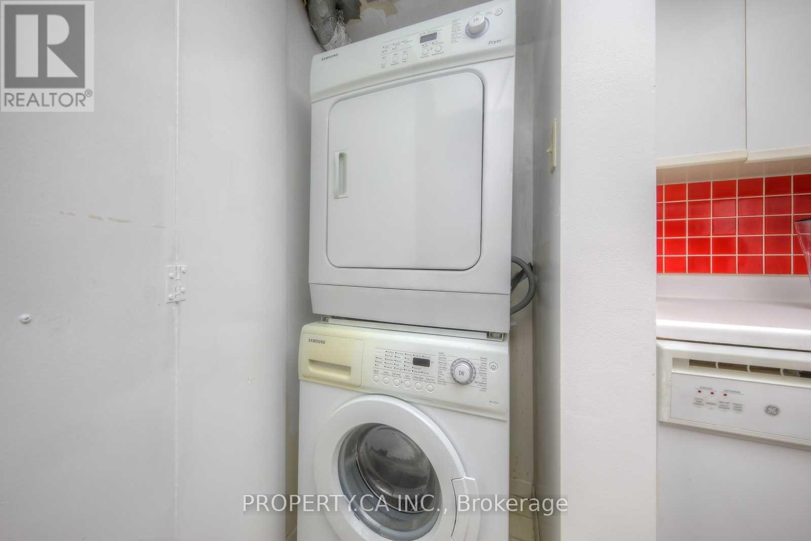 2107 - 1001 Bay Street, Toronto, Ontario  M5S 3A6 - Photo 14 - C13531754