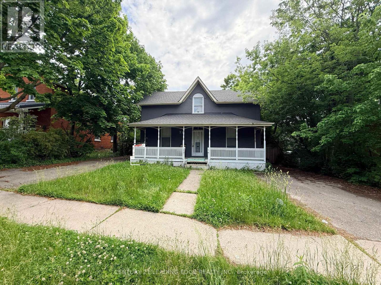 71 MCGRIGOR STREET, Oshawa, Ontario