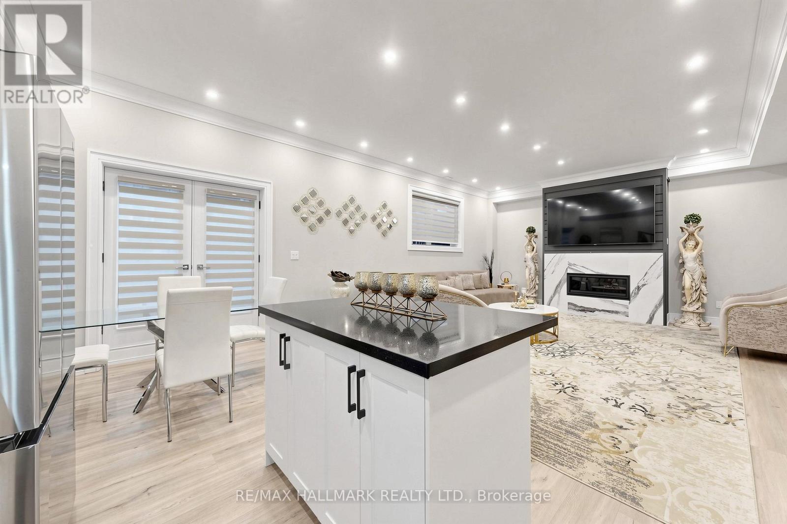 901 Wingarden Crescent, Pickering, Ontario  L1V 7C5 - Photo 45 - E13531810