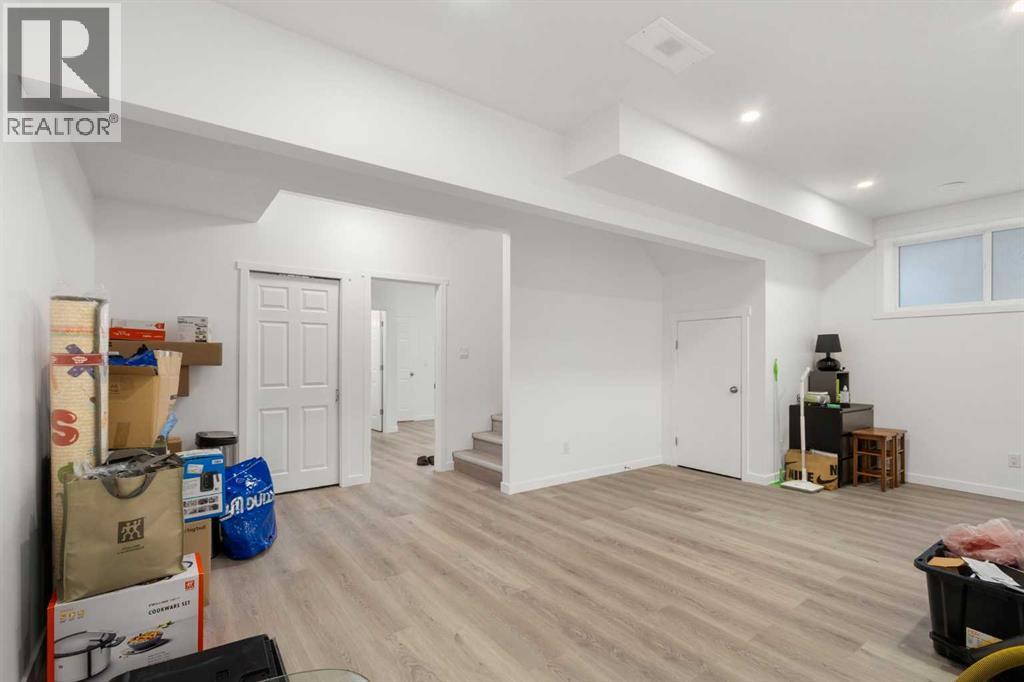 293 Carringsby Way NW, Calgary, Alberta  T3P 1T6 - Photo 32 - A2323022