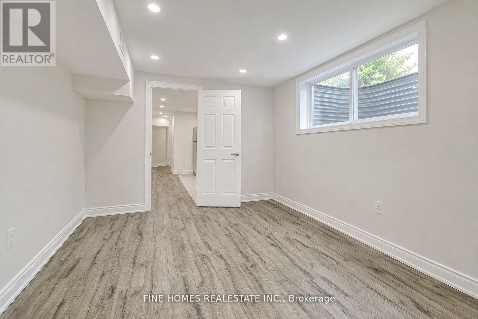 Lower - 132 Purcell Crescent, Vaughan, Ontario  L6A 3C7 - Photo 6 - N13531862