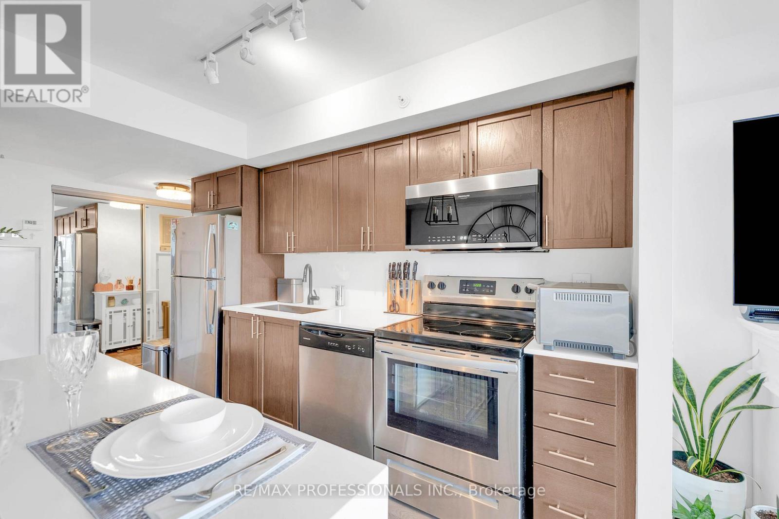 727 - 3091 Dufferin Street, Toronto, Ontario  M6A 2S7 - Photo 10 - W13531722