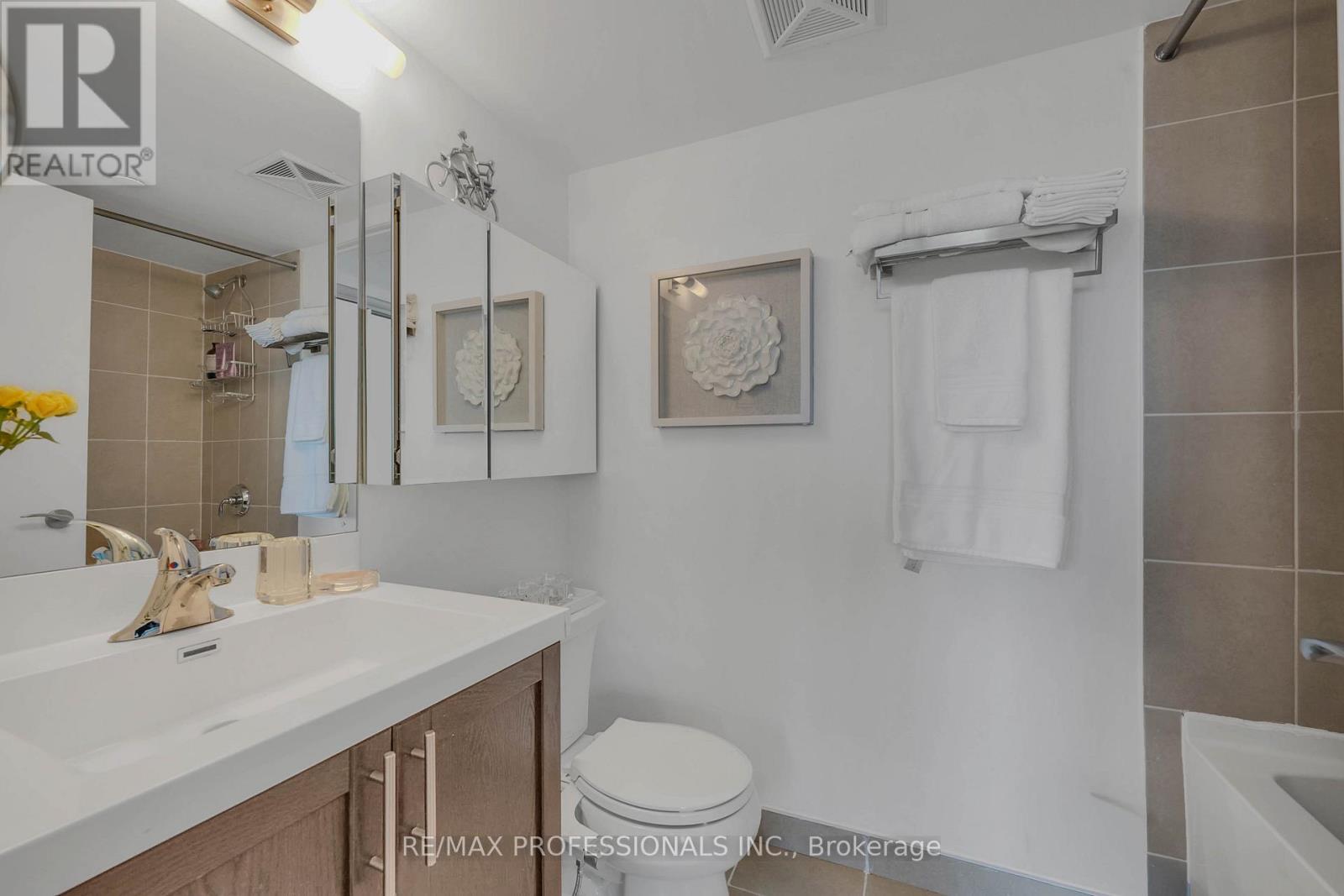 727 - 3091 Dufferin Street, Toronto, Ontario  M6A 2S7 - Photo 16 - W13531722