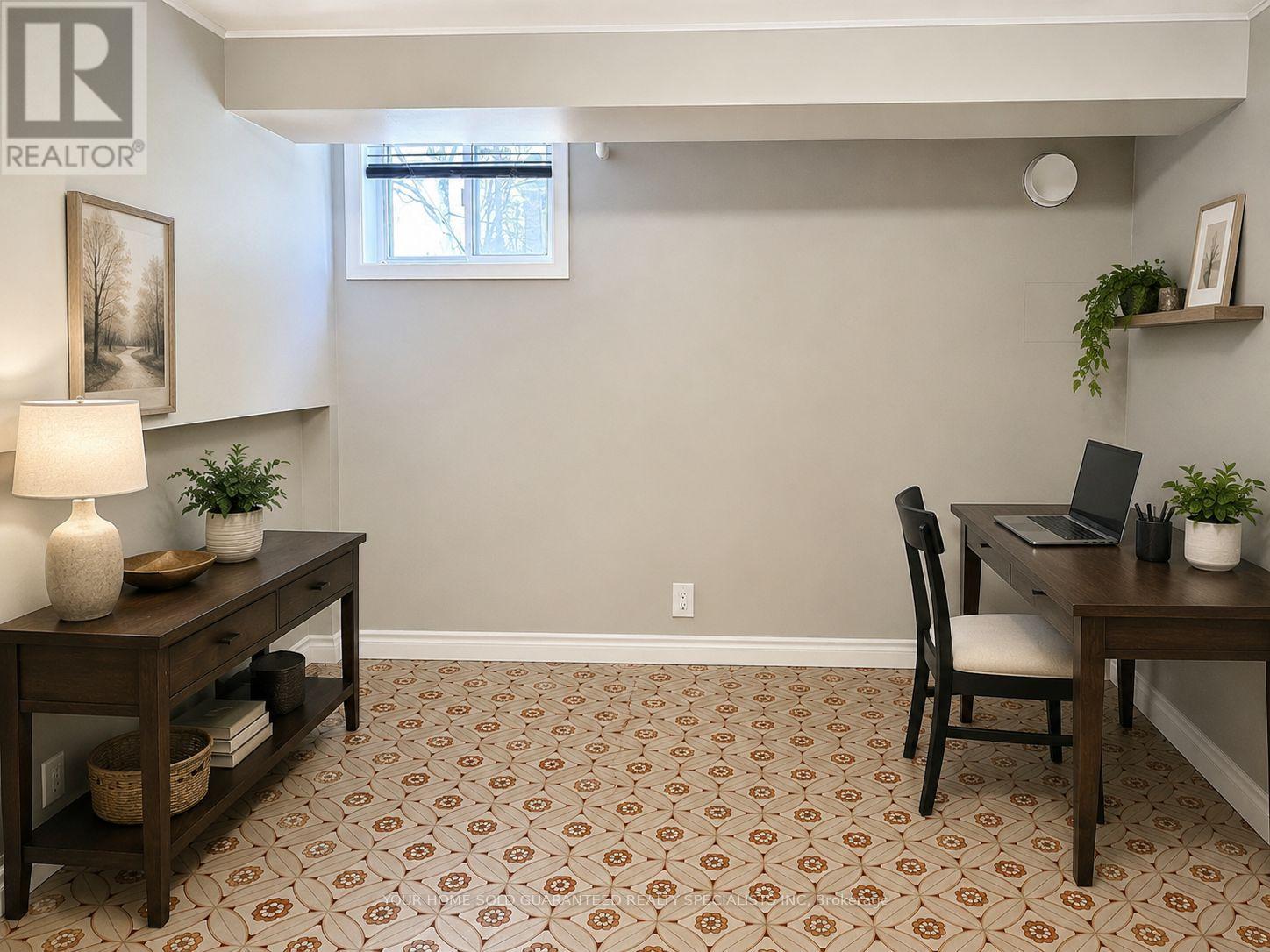 Bsmt - 81 Rockcliffe Boulevard, Toronto, Ontario  M6N 4R6 - Photo 4 - W13531724