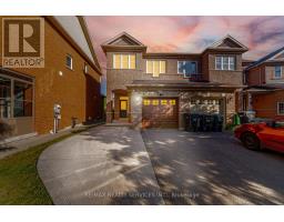10 DEEPCORAL COURT, Brampton, Ontario