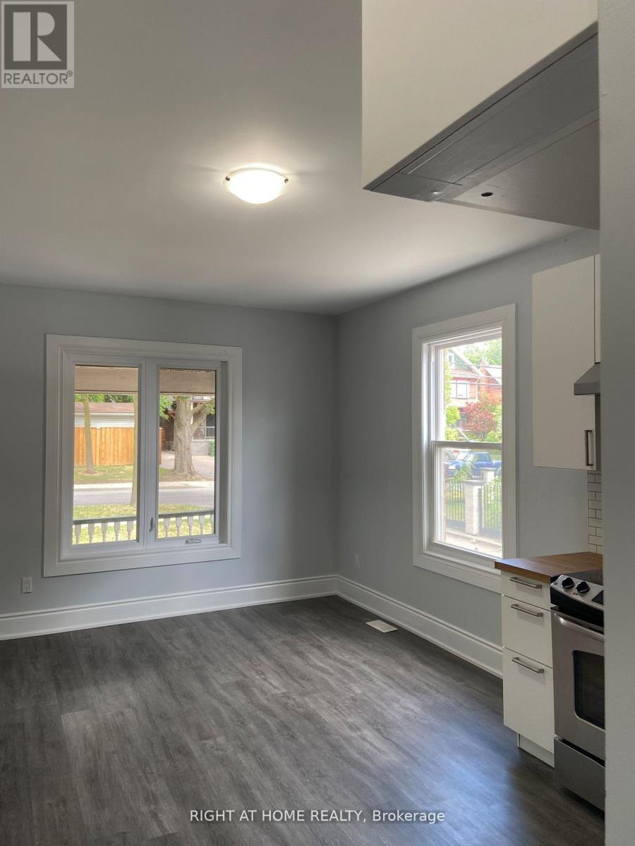 Main - 184 Rosemount Avenue, Toronto, Ontario  M9N 3B9 - Photo 3 - W13531870