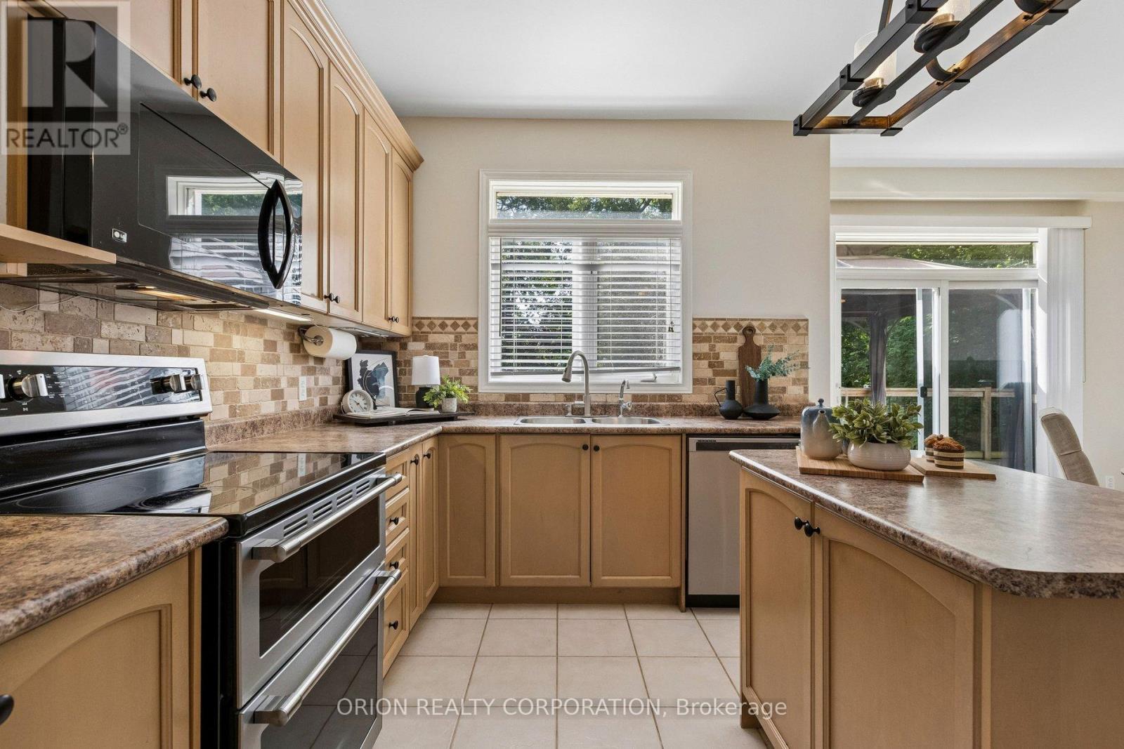 48 Apple Ridge Drive, Kitchener, Ontario  N2P 2S2 - Photo 13 - X13531758