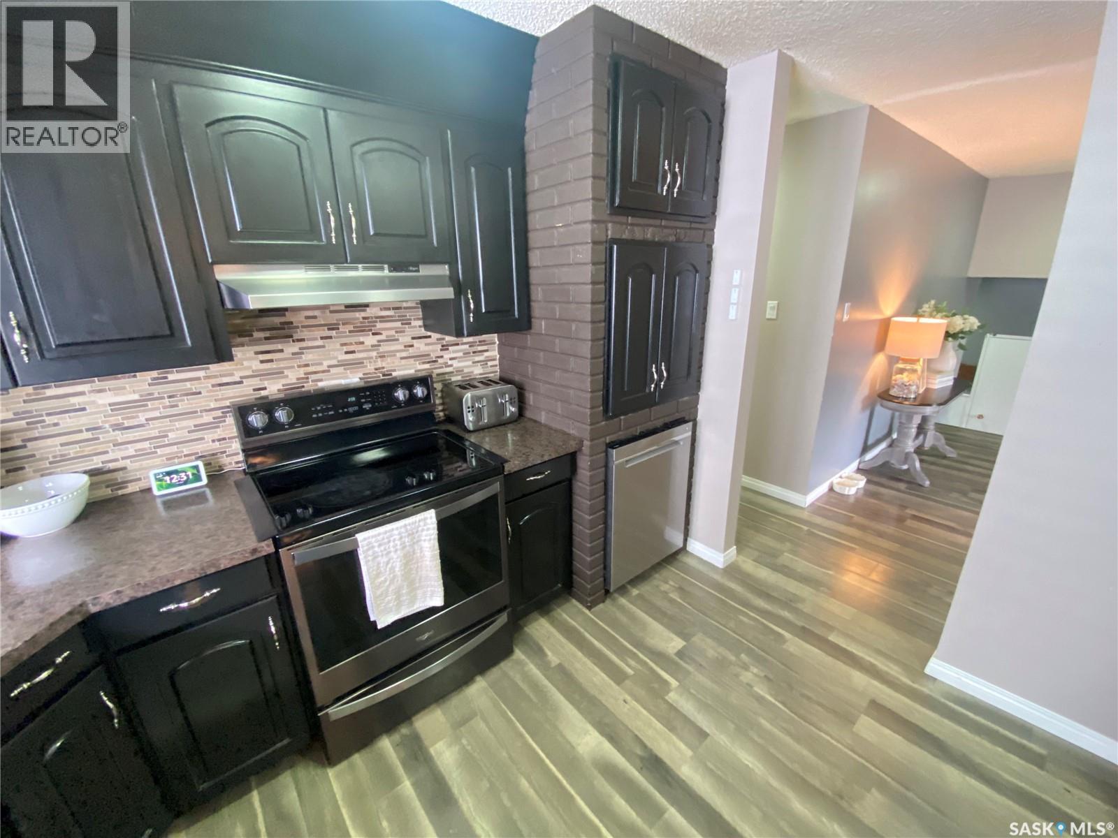 109 Stewart Crescent, Yorkton, Saskatchewan  S3N 3J4 - Photo 10 - SK041500