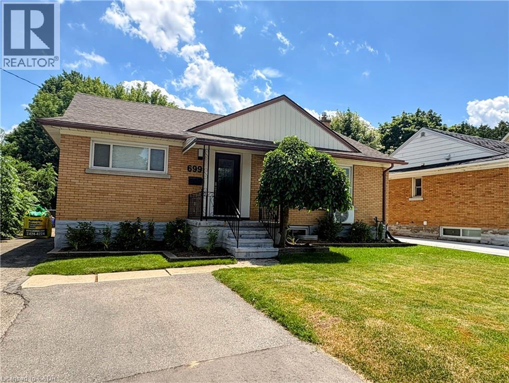 699 Frederick Street, Kitchener, Ontario  N2B 2B3 - Photo 3 - 40844964