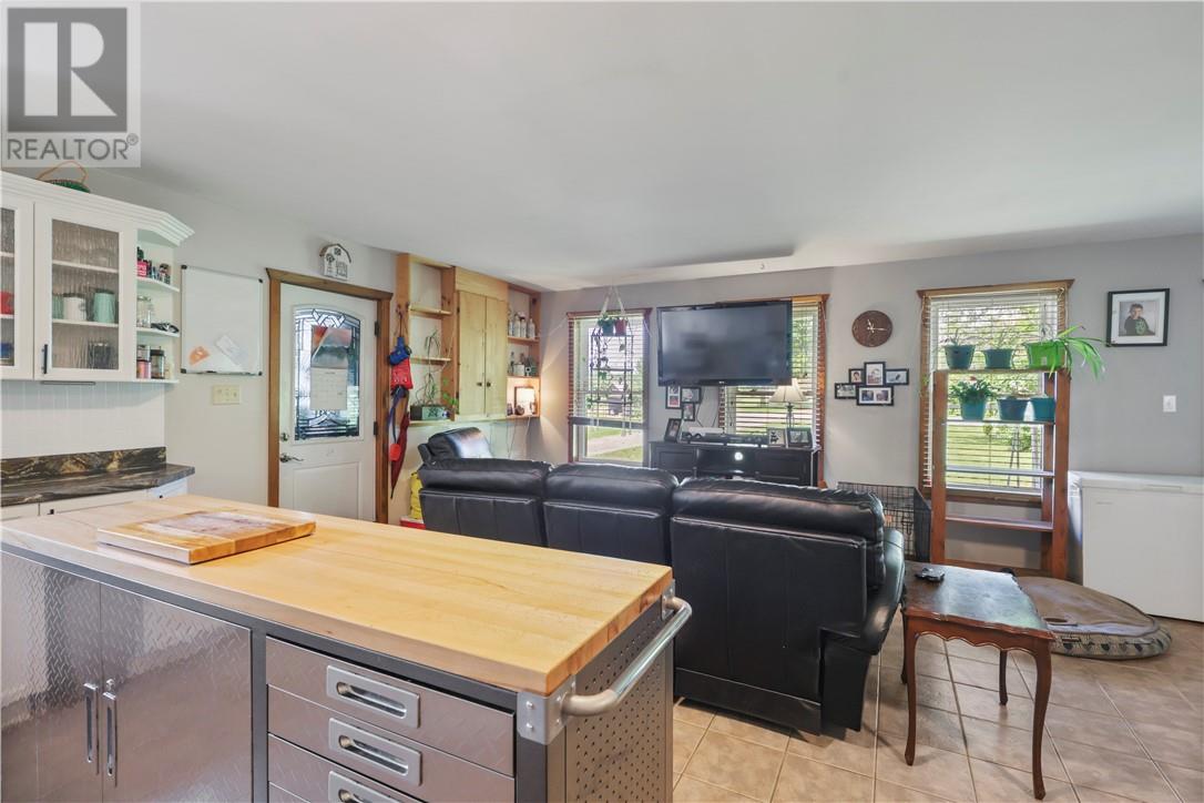 216 Birch Lake Road, Massey, Ontario  P0P 1P0 - Photo 29 - 2129049