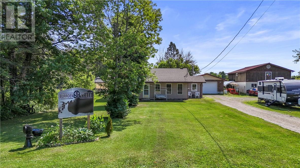 216 Birch Lake Road, Massey, Ontario  P0P 1P0 - Photo 4 - 2129049