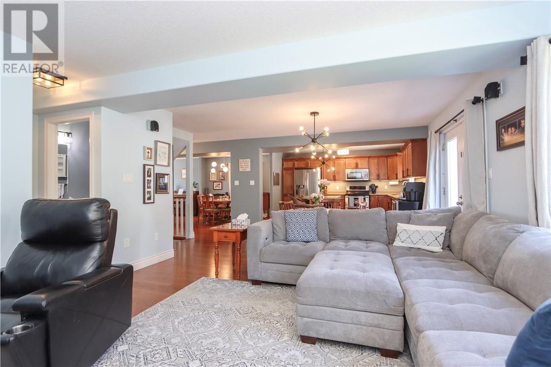 18 Silverberry, Lively, Ontario  P3Y 1R1 - Photo 24 - 2129048