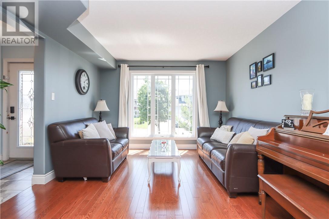 18 Silverberry, Lively, Ontario  P3Y 1R1 - Photo 5 - 2129048
