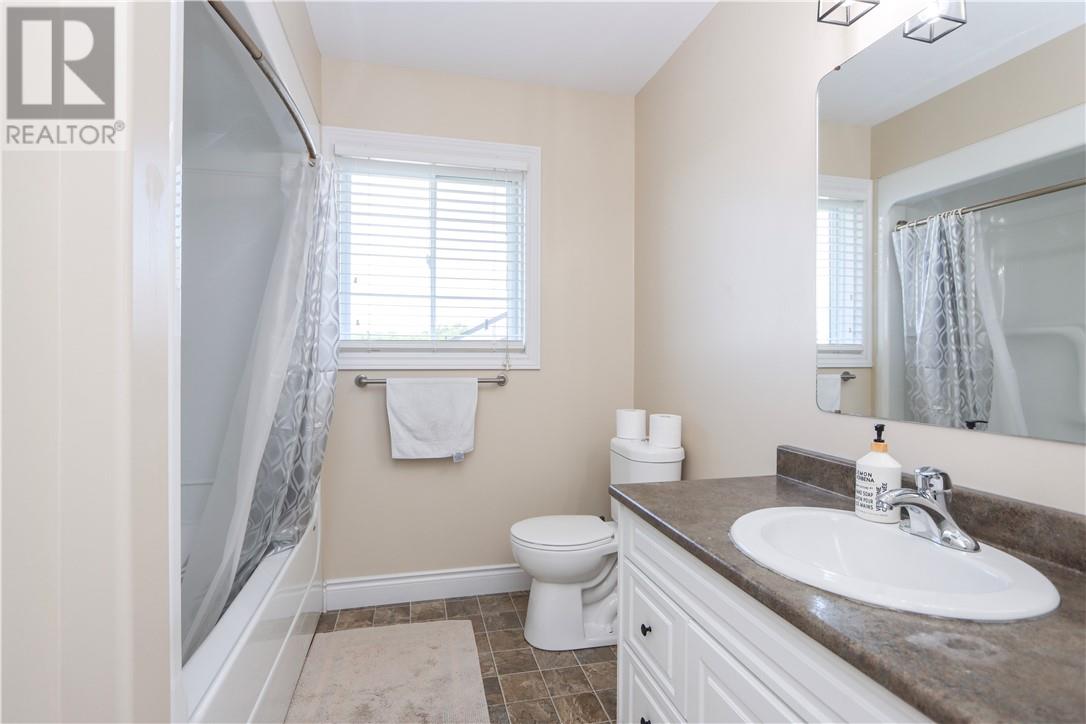 18 Silverberry, Lively, Ontario  P3Y 1R1 - Photo 51 - 2129048