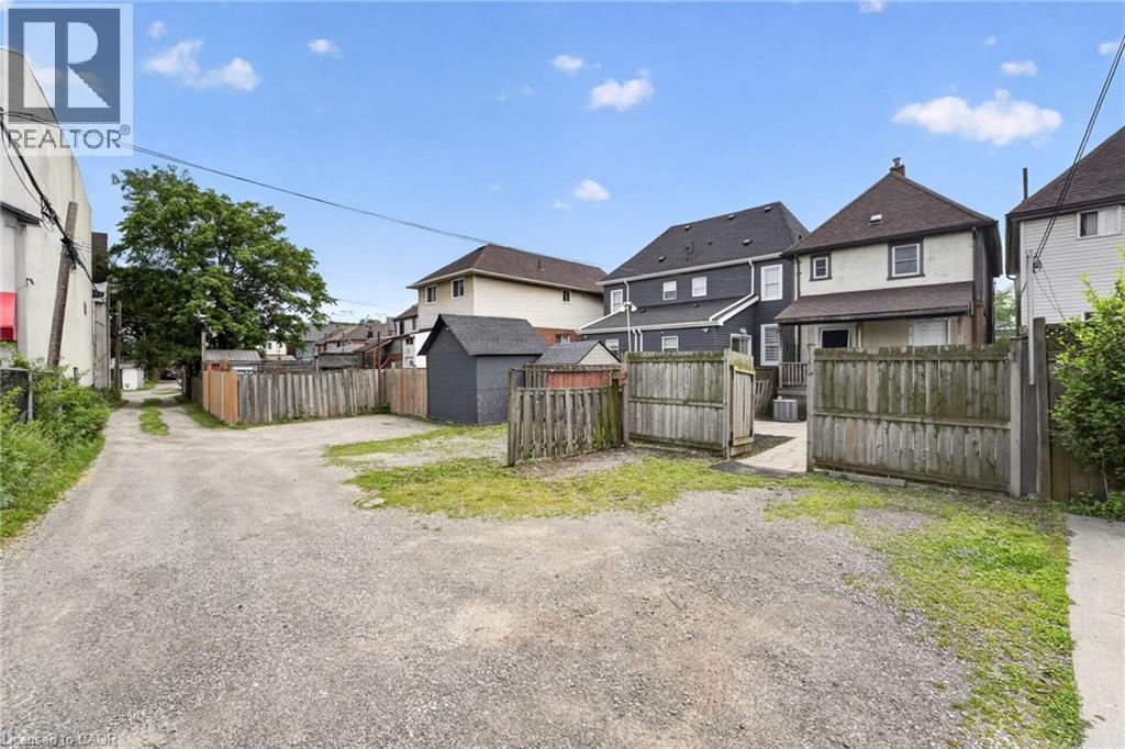 39 Beechwood Avenue, Hamilton, Ontario  L8L 2S5 - Photo 42 - 40845935