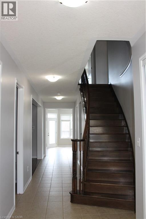52 Beattie Crescent, Cambridge, Ontario  N3C 0E9 - Photo 2 - 40845286