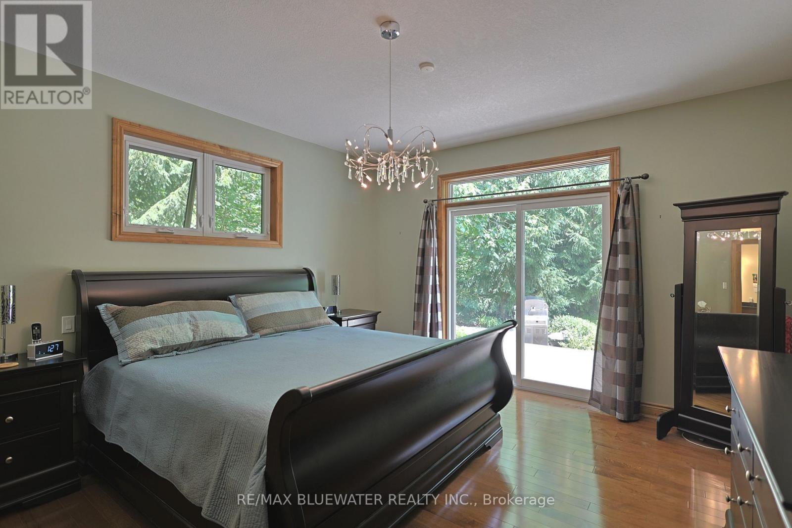 9956 Pinetree Crescent, Lambton Shores, Ontario  N0M 1T0 - Photo 23 - X13531928