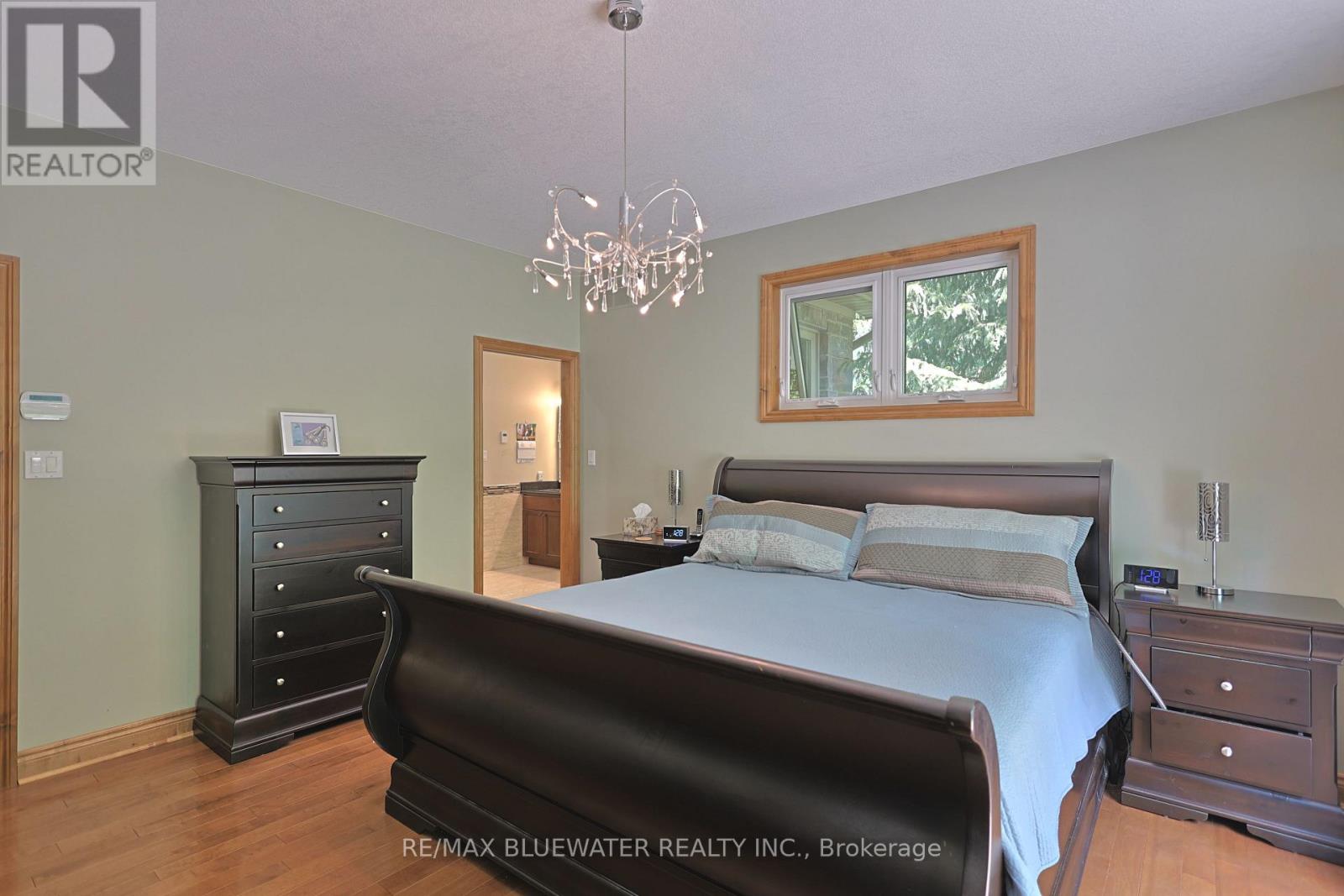 9956 Pinetree Crescent, Lambton Shores, Ontario  N0M 1T0 - Photo 24 - X13531928