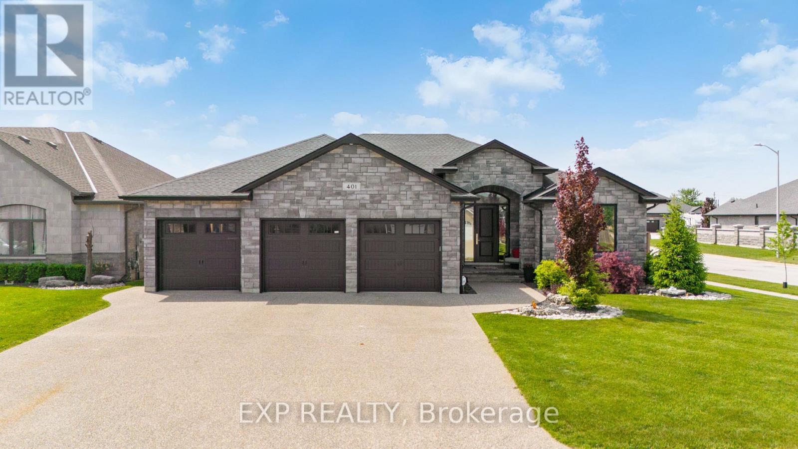 401 Rodriguez Drive, Sarnia, Ontario  N7W 0B1 - Photo 1 - X13532142