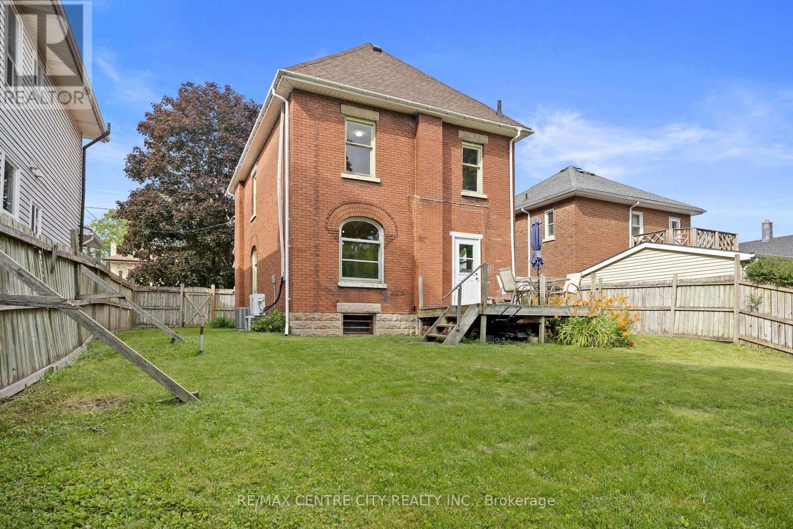 30 Owaissa Street, St. Thomas, Ontario  N5P 1T2 - Photo 30 - X13532264