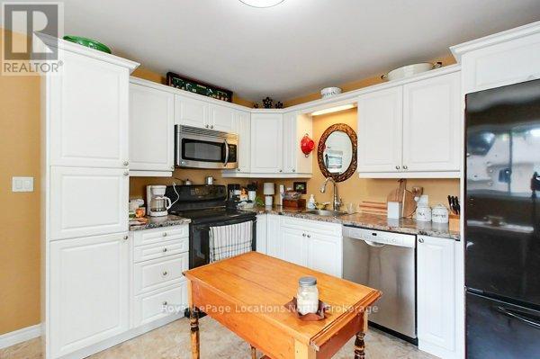 245 Jane Street, Clearview, Ontario  L0M 1S0 - Photo 14 - S13532262