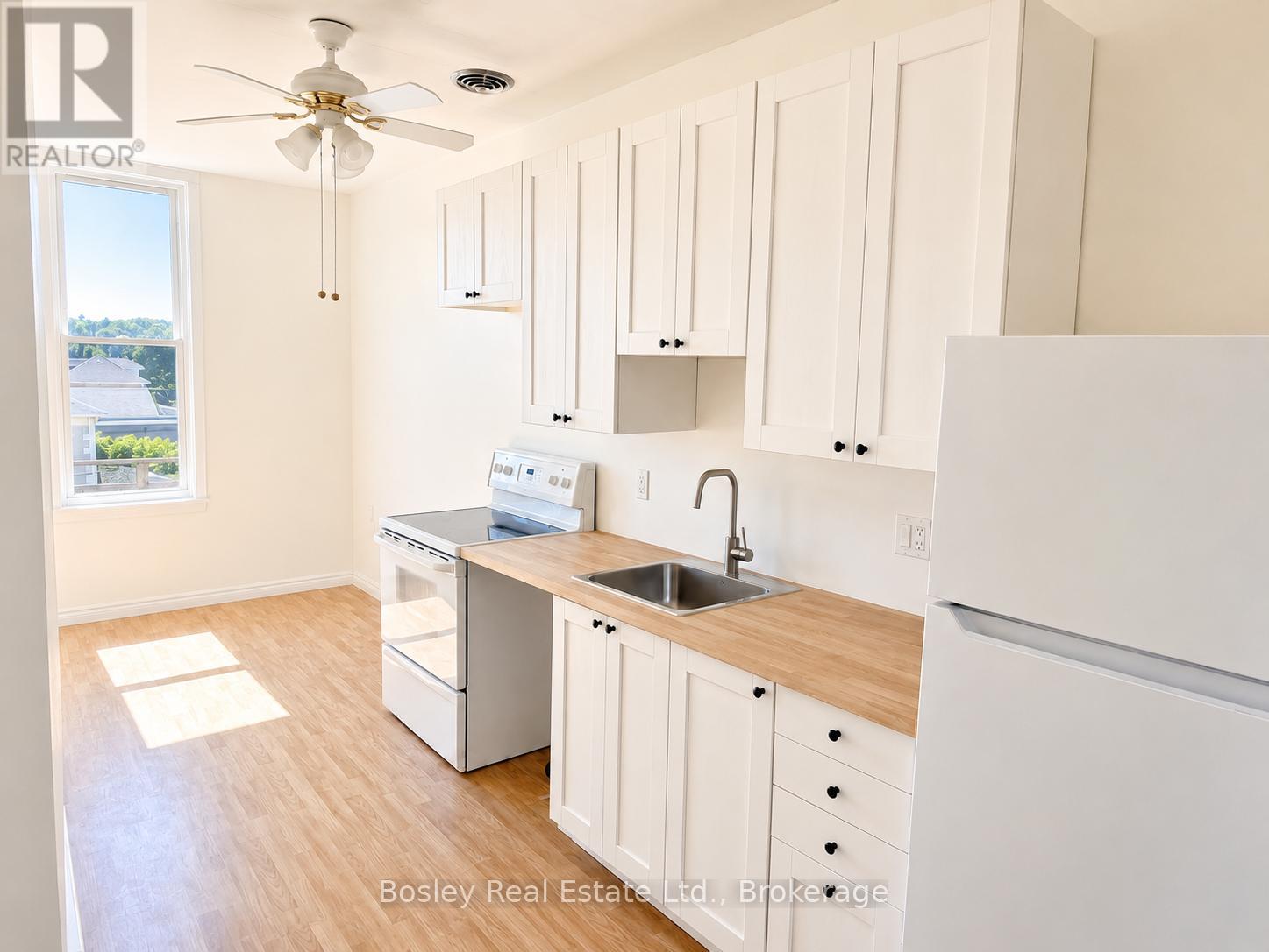 3 - 50 SYKES STREET N, Meaford, Ontario