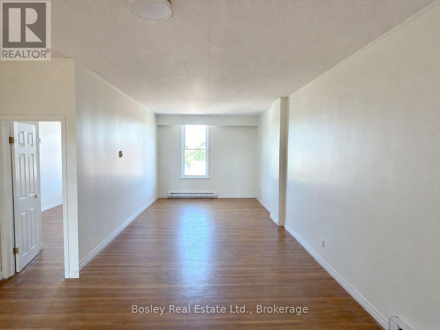 3 - 50 Sykes Street N, Meaford, Ontario  N4L 1R2 - Photo 4 - X13532120
