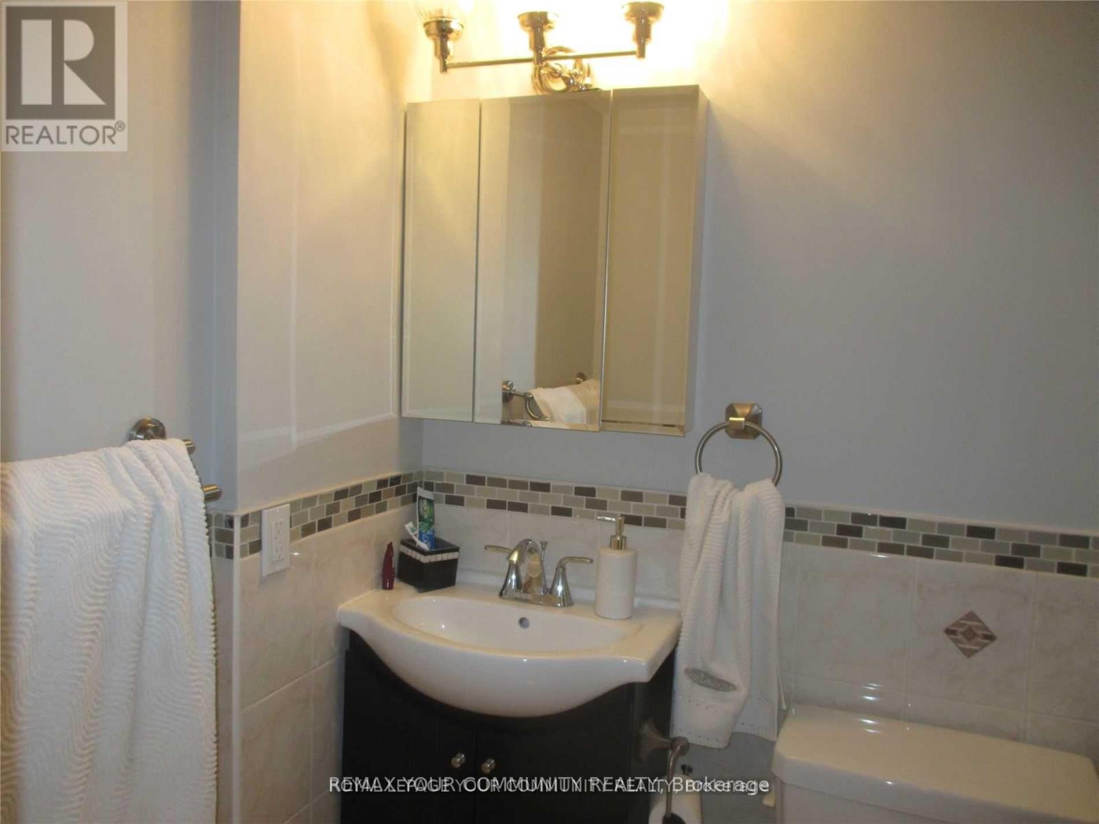 2001 - 205 Wynford Drive, Toronto, Ontario  M3C 3P4 - Photo 5 - C13531910
