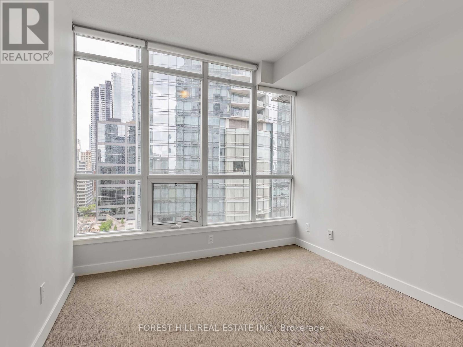 1407 - 126 Simcoe Street, Toronto, Ontario  M5H 4E6 - Photo 13 - C13532178