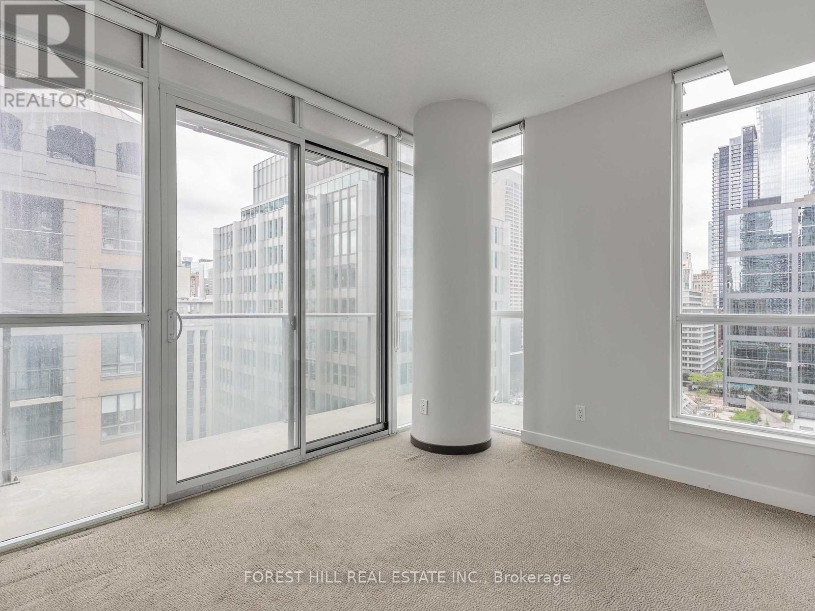 1407 - 126 Simcoe Street, Toronto, Ontario  M5H 4E6 - Photo 16 - C13532178