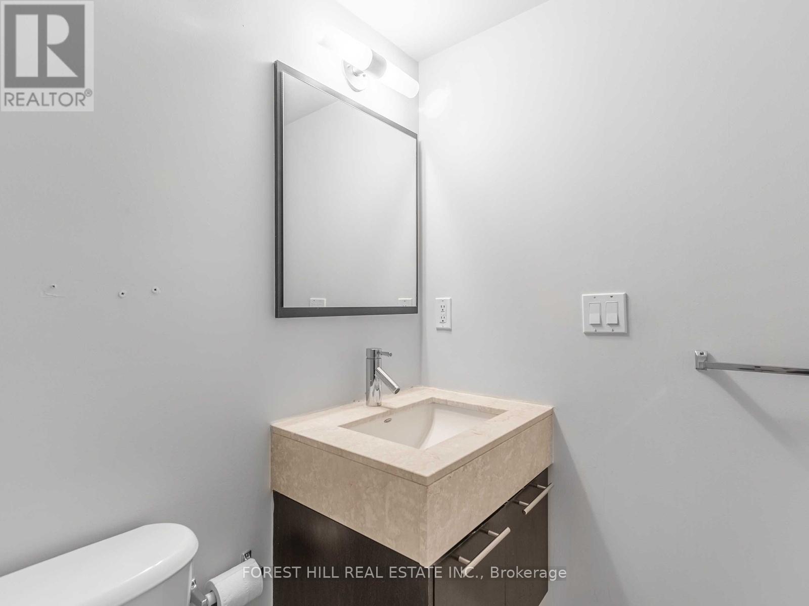 1407 - 126 Simcoe Street, Toronto, Ontario  M5H 4E6 - Photo 21 - C13532178