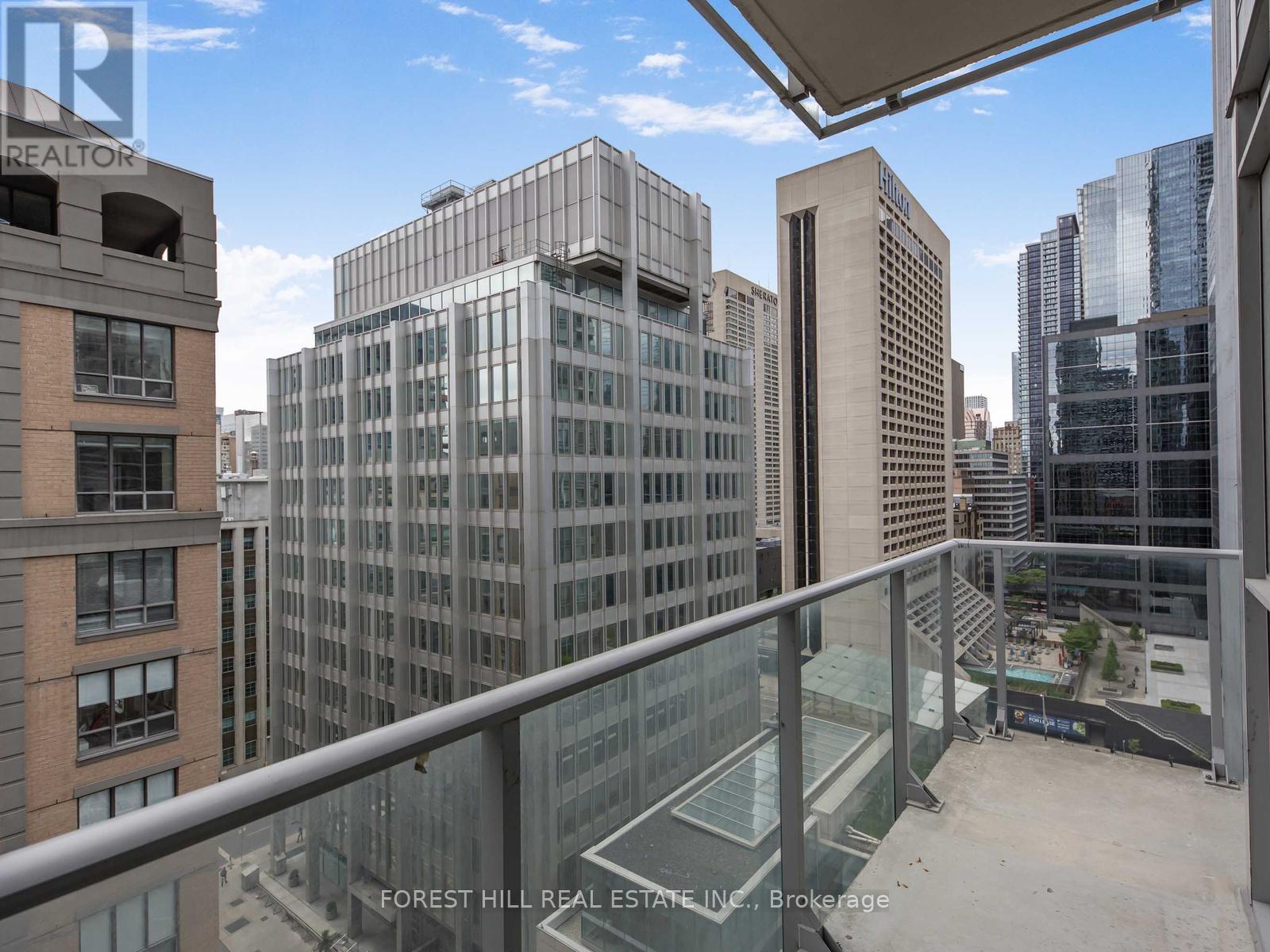 1407 - 126 Simcoe Street, Toronto, Ontario  M5H 4E6 - Photo 23 - C13532178